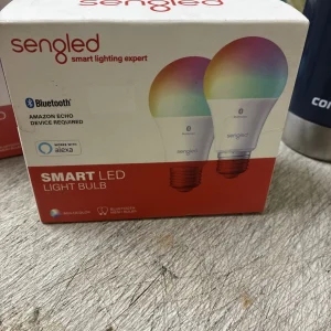 Sengled‎ ‎B11-N1E Colored Light Bulb - Multicolor