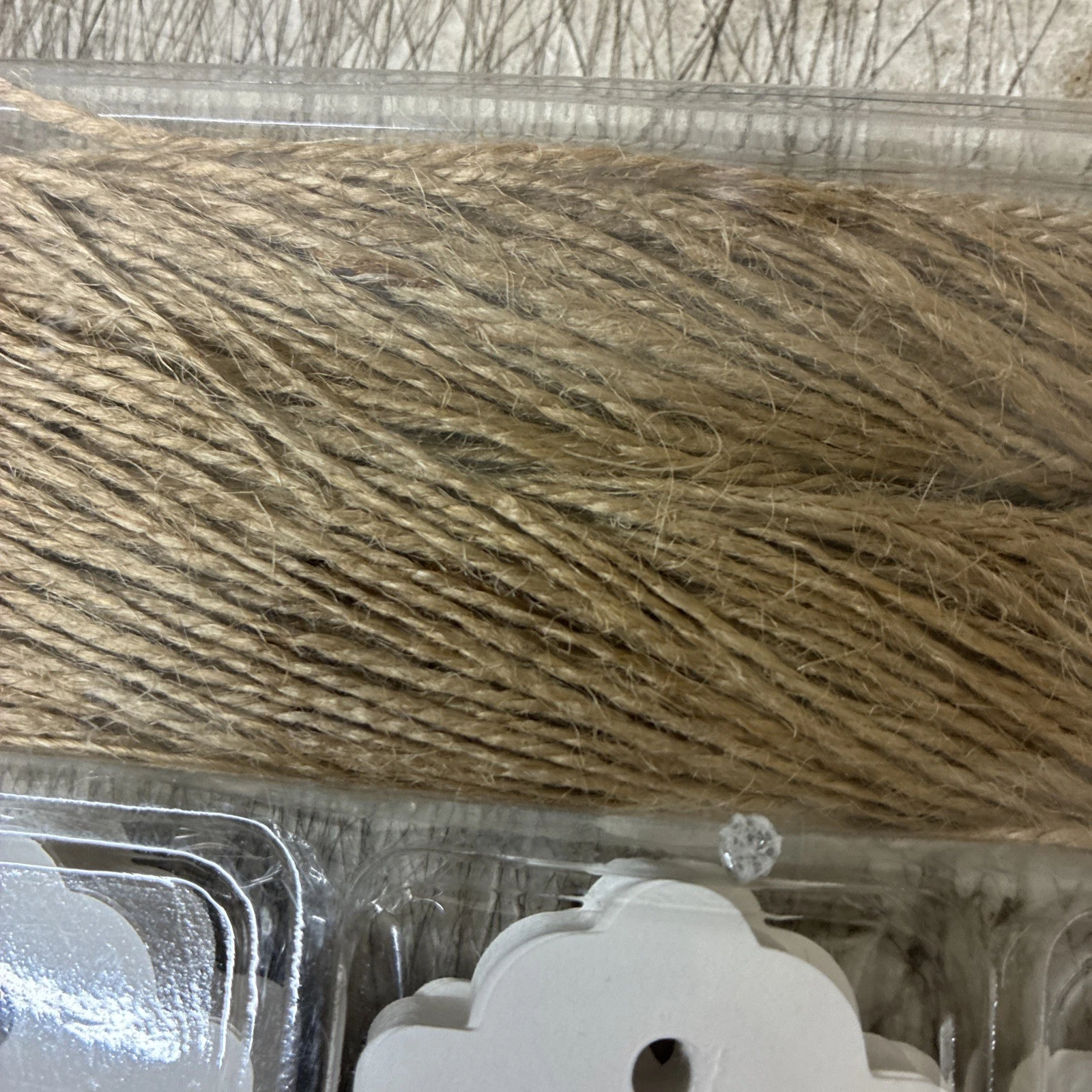 Paper Tags, 360 PCS White Craft Gift Tags with Precut Jute Twine 2 Packs - Image 5