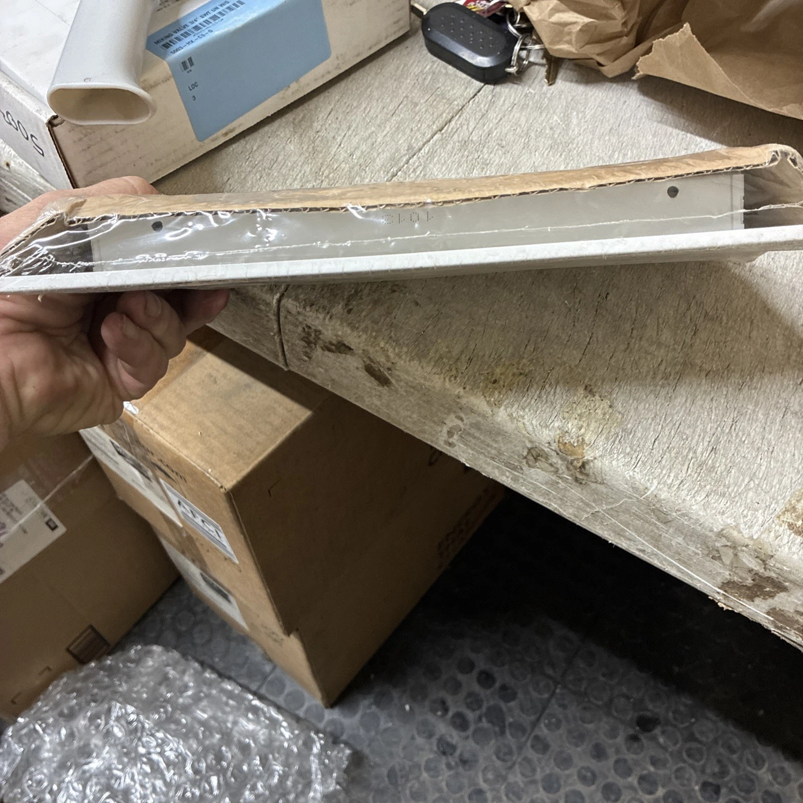 Metal-Fab Inc. Sidewall/ceiling Register, White 10X4” - Image 3