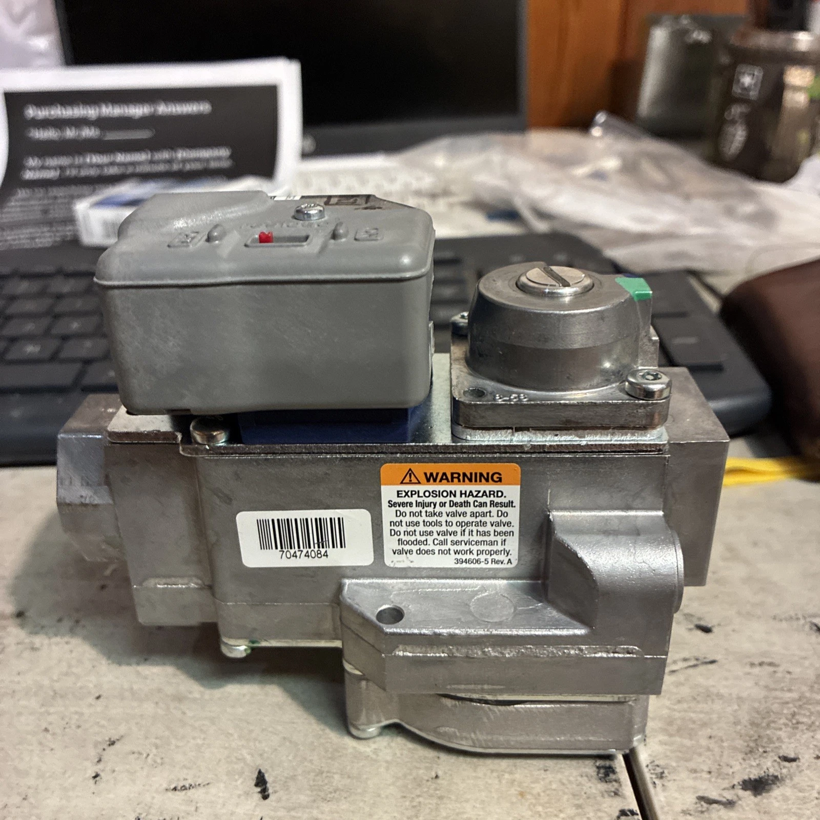 Resideo VR9205R2314 24V Modulating Furnace Gas Control Valve - Image 4