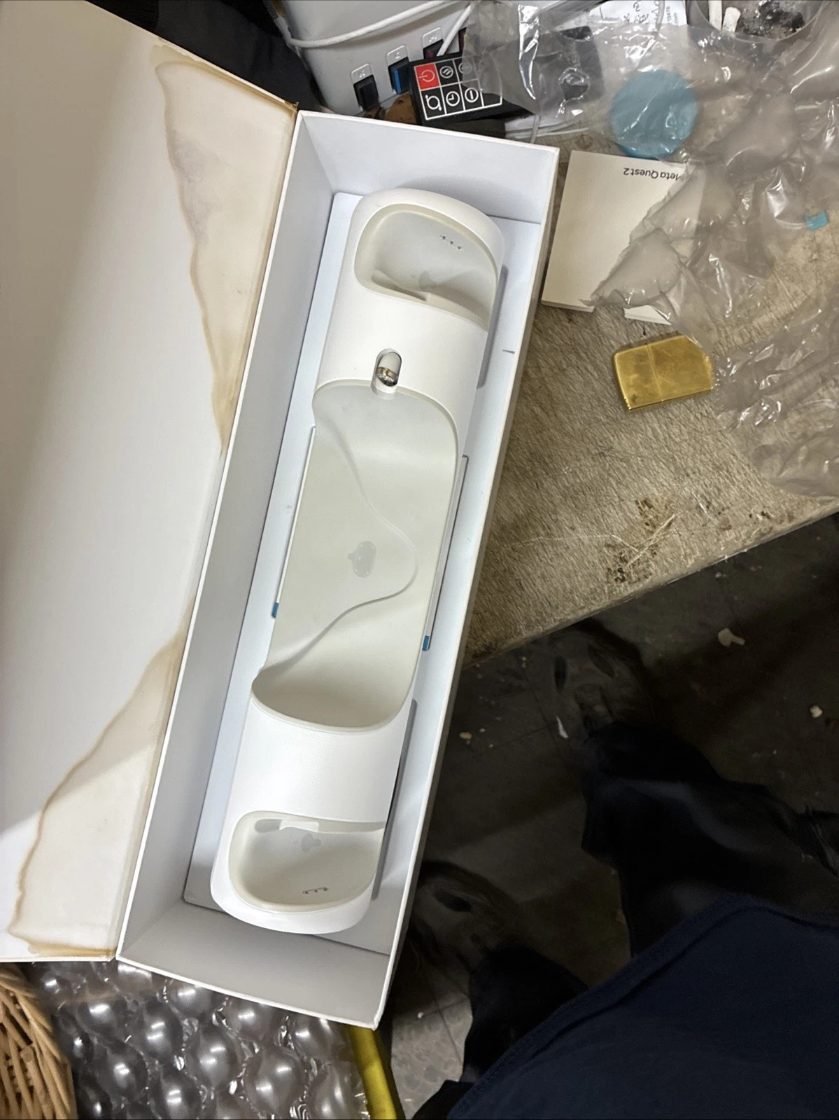 Anker Charging Dock for Oculus Quest 2 - Batteries Included - Image 4