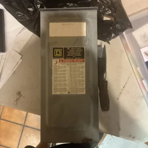 Square D 30 Amp 600V Heavy Duty Safety Switch H361N With Hardware