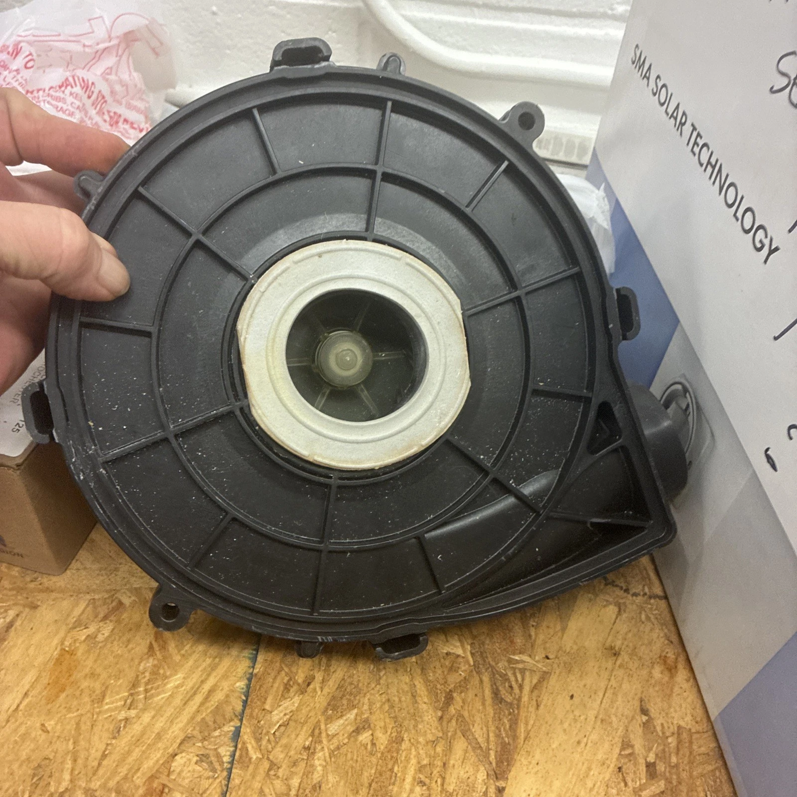 Fasco 7062B863C Furnace Draft Inducer Blower Motor Assembly - Image 4