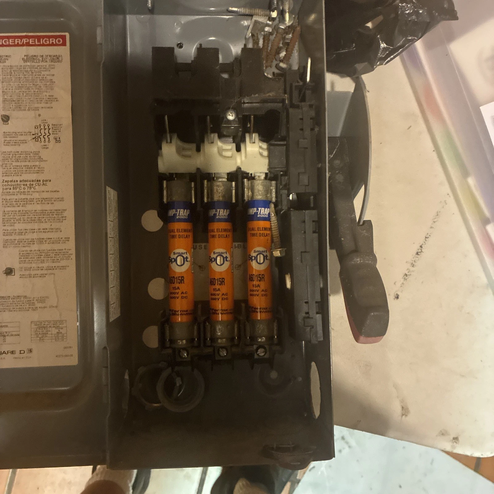 Square D 30 Amp 600V Heavy Duty Safety Switch H361N With Hardware - Image 5