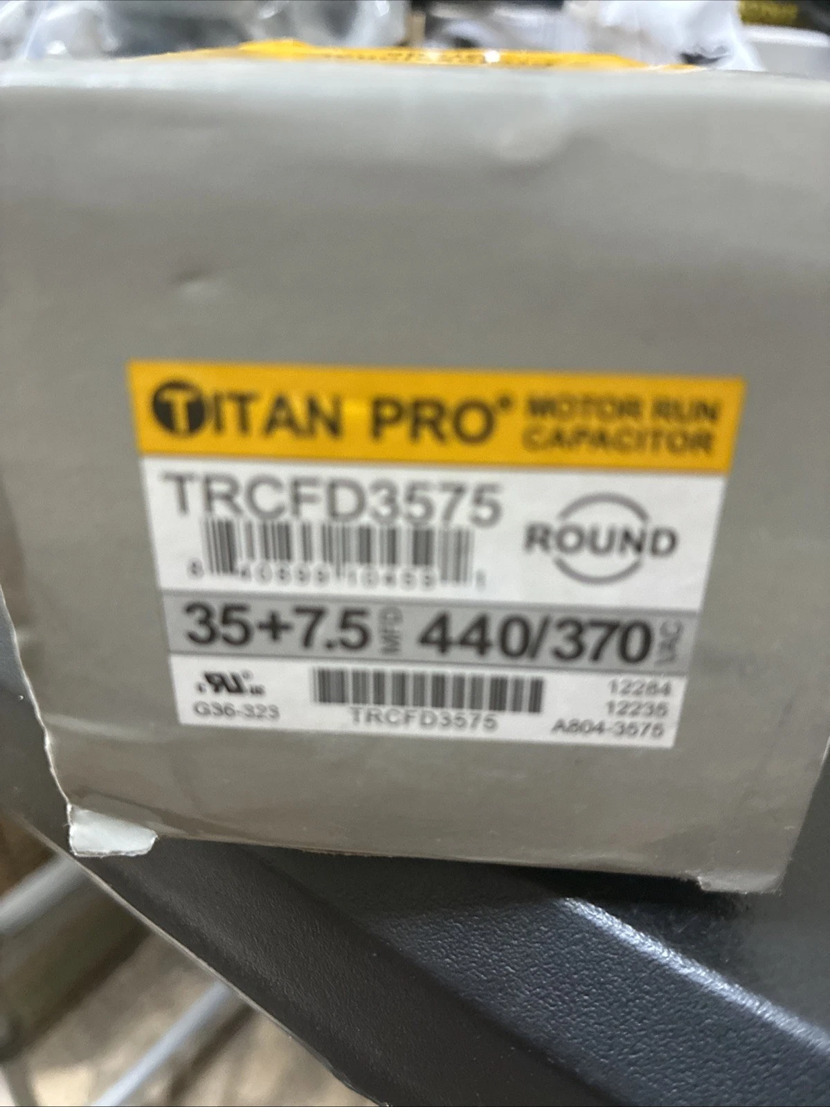 Packard TRCFD3575 Titan 440/370-Volt 35+7.5 MFD Pro Run Capacitor Round - Image 2