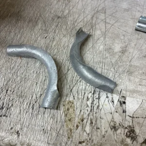 35 PIECES 3/8" - 1/2" PEX TUBING BEND SUPPORTS METAL