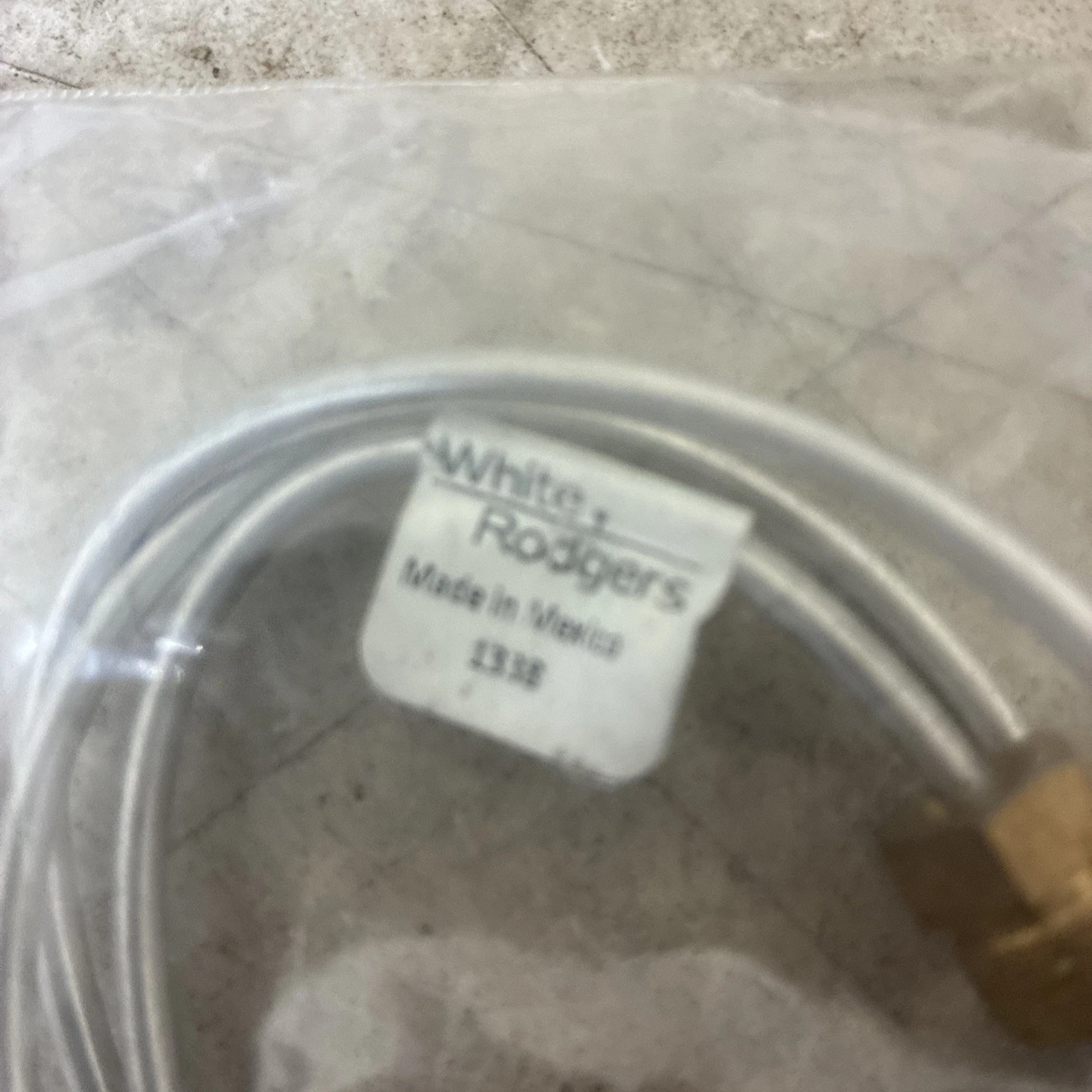 White Rogers F80-1216 Tubing 1/8" P-Tube,w/Fittings - Image 2