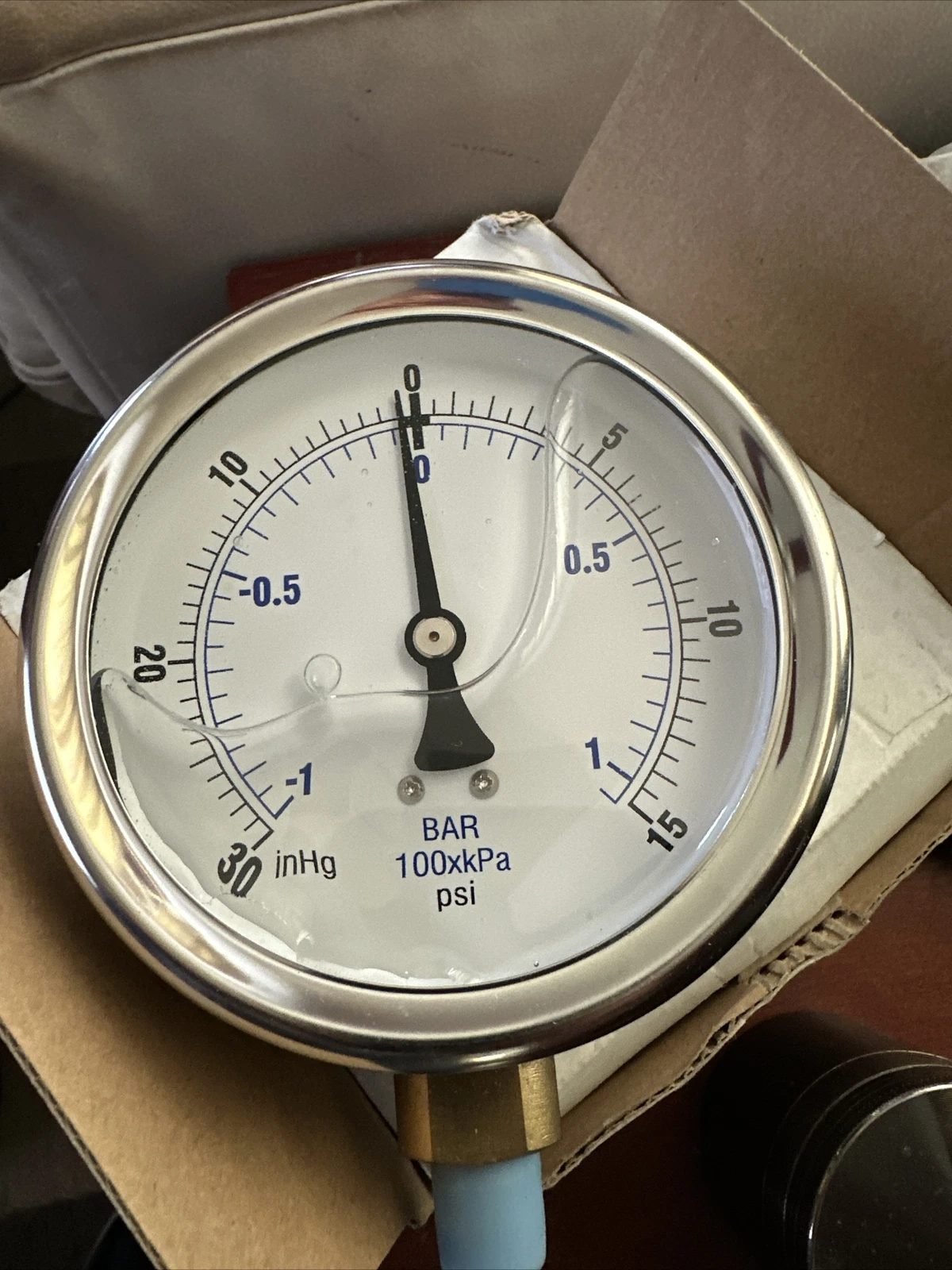 Industrial Compound Gauge 30 to 0 to 15 in Hg/psi 4" Dial #201L-404CB 3/8”npt