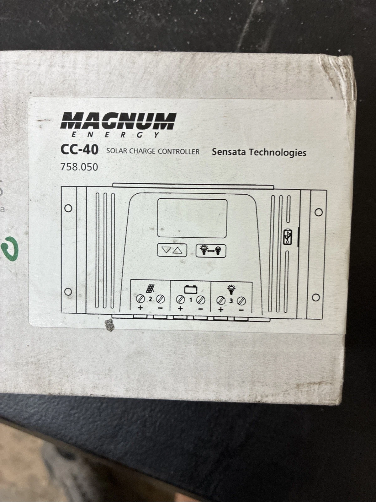 Magnum Energy Solar charger controller CC-40 - Image 4