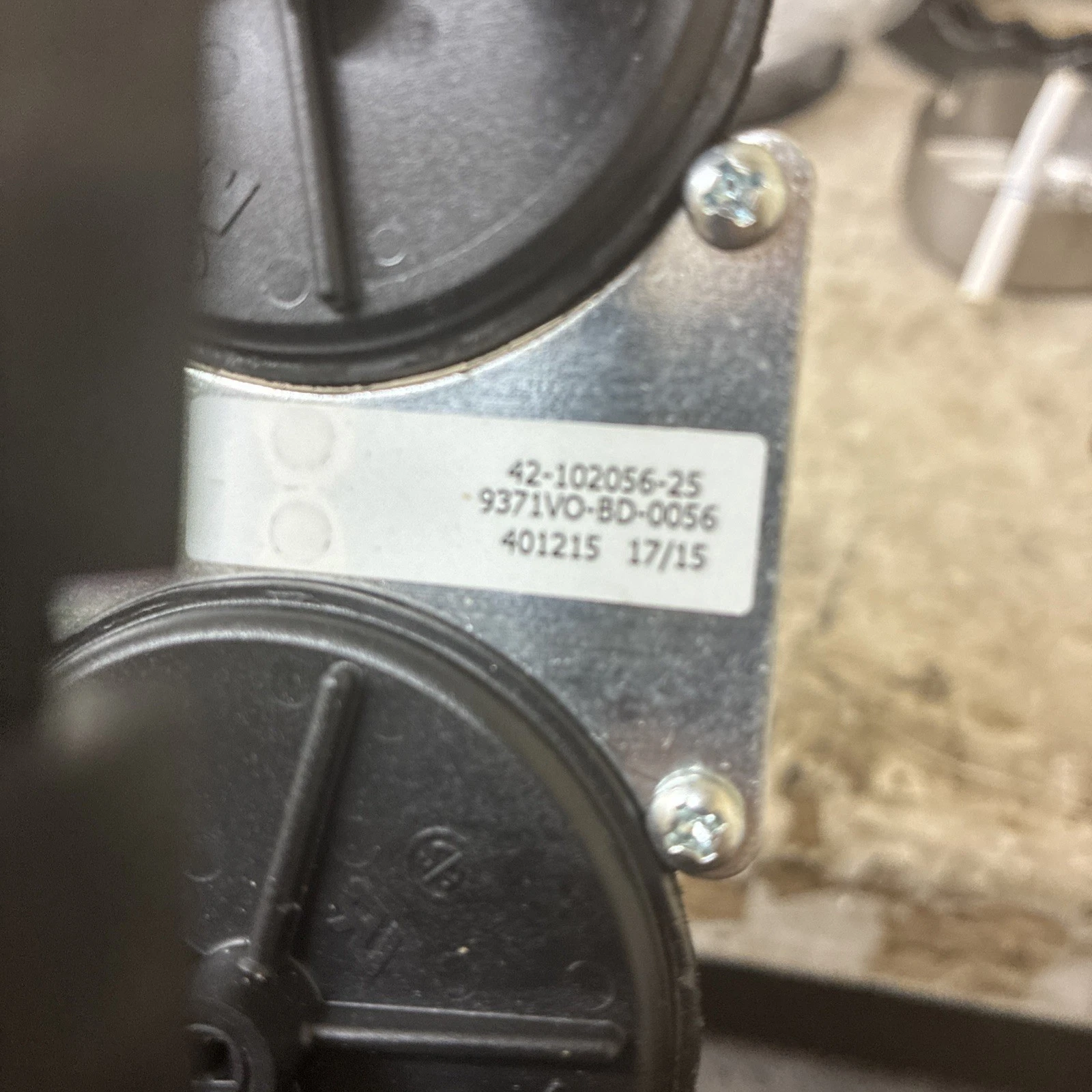 42-102056-25 Rheem OEM Furnace Replacement Air Pressure Switch - Image 2