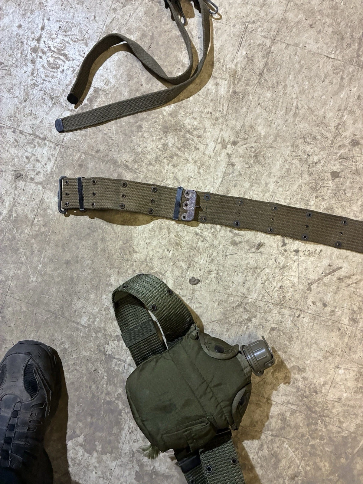 Mixed Lot Of Random US Army Items ( Cold War Era ) - Image 8