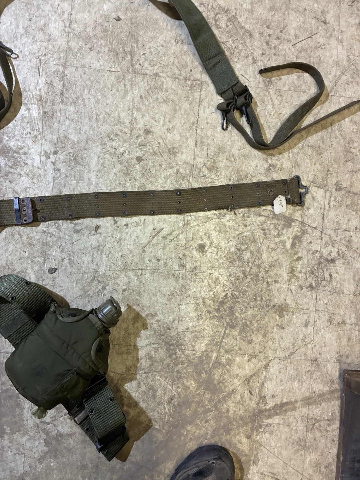 Mixed Lot Of Random US Army Items ( Cold War Era ) - Image 7